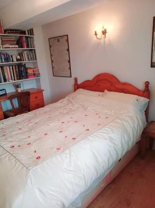 Charming, Wonderfully Cosy One Bedroom Apartment Giggleswick Dış mekan fotoğraf